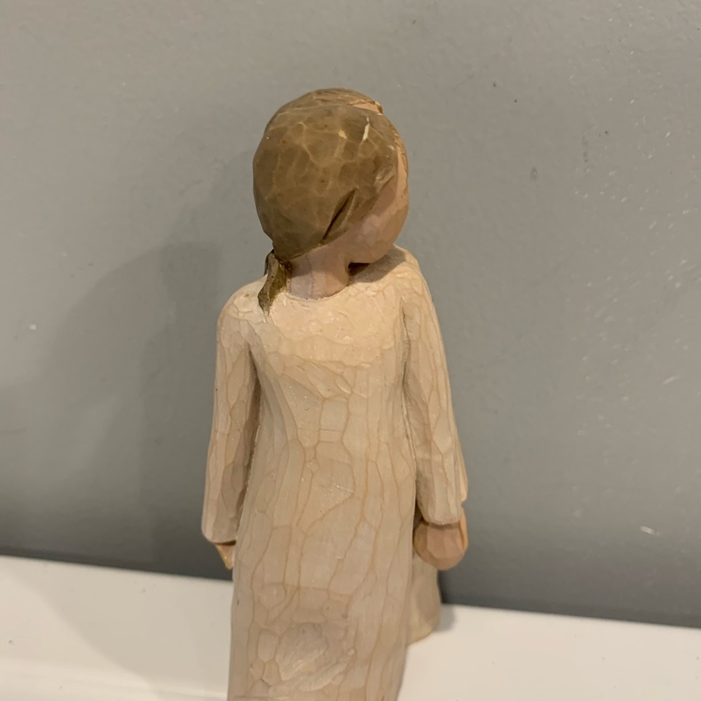 From the Willow Tree collection this is the “Two Alike” collection. Sz 5.5” - Picture 4 of 10